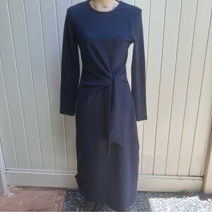 Yarn & Sea women’s long sleeve faux wrap dress size
Small navy classic timeless